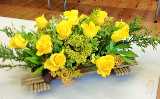 Flower arranging led by Lynne Spring 2019 - photo 5